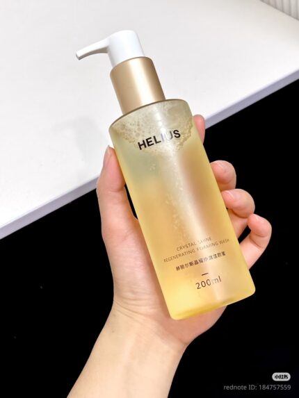 Helius crystal shine regenerating foaming wash (model 3.0)