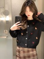 Embroidered Bow Sweet Sweater Women's Autumn and Winter Slim Right Shoulder Round Neck Cardigan Jacket Top - Image 4
