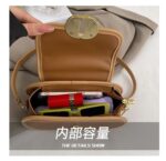 A fashionable bag - Image 6