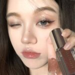 HERORANGE Sparkling Star Mirror Lip Glaze - Image 6
