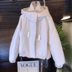 Modern short padded jacket - Image 2