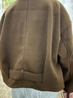 Women’s woollen jumper with a classic checked pattern and a stand-up collar, pieced together from different sections, from the Autumn/Winter 2025 collection; Korean-style, loose-fitting, casual, cropped, fashionable. - Image 10