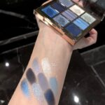 Blue Eyeshadow Palette - Image 3